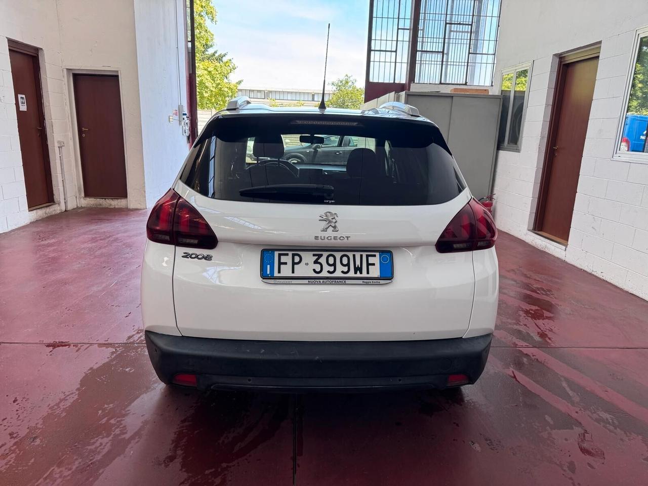 Peugeot 2008 PURE TECH 82 ALLURE GPL NEOPATENTATI