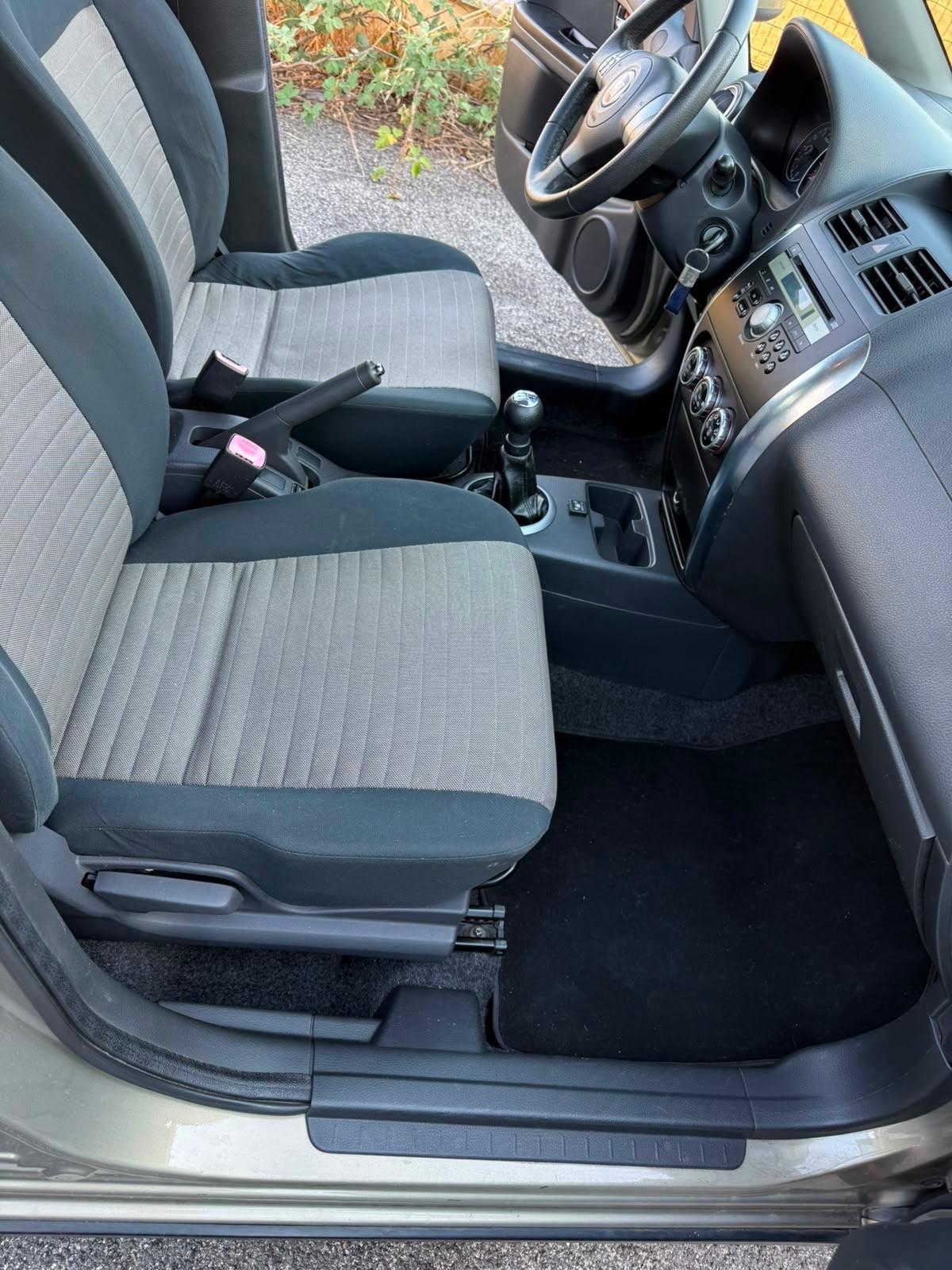 Fiat Sedici 1.6 16V 4x2 Emotion