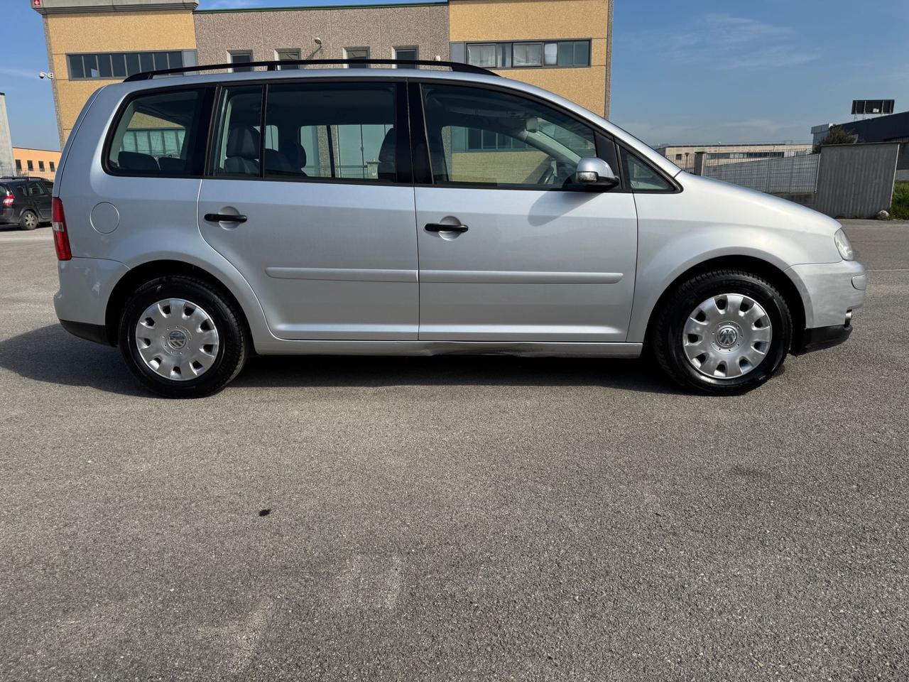 Volkswagen Touran 1.9 TDI 105CV Highline 7 posti