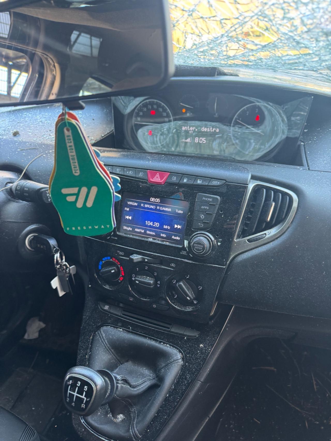 Lancia Ypsilon 1.2 69 CV 5 porte GPL Ecochic Gold