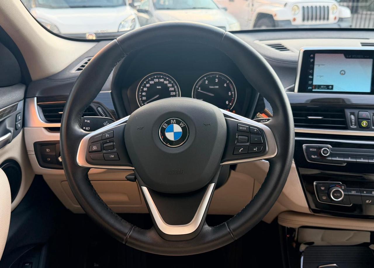 Bmw X2 sDrive18d Sport-X