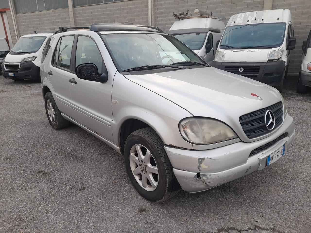 Mercedes-benz ML 270 turbodiesel cat CDI