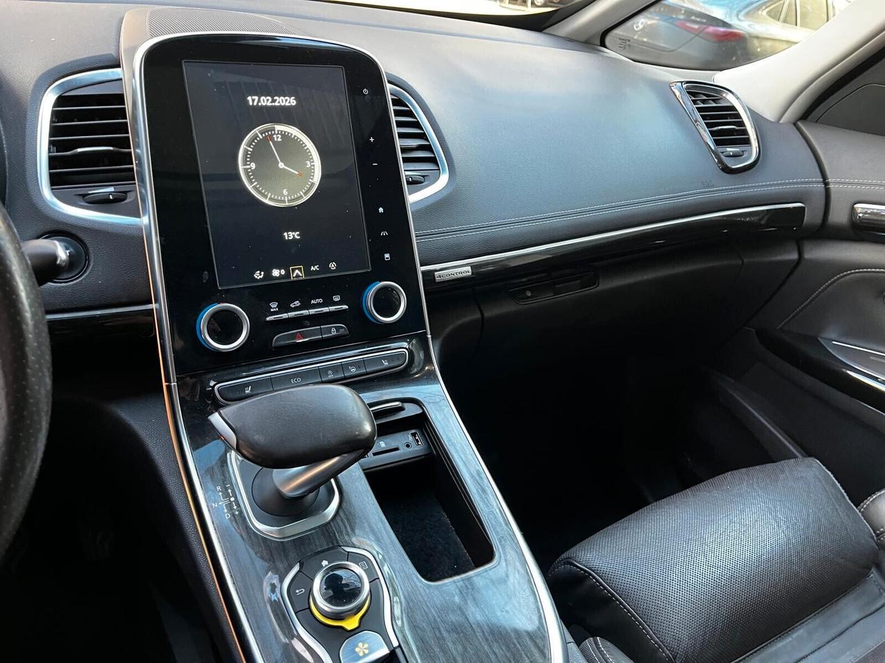 Renault Espace dCi 160CV EDC Energy Initiale Paris 4Control