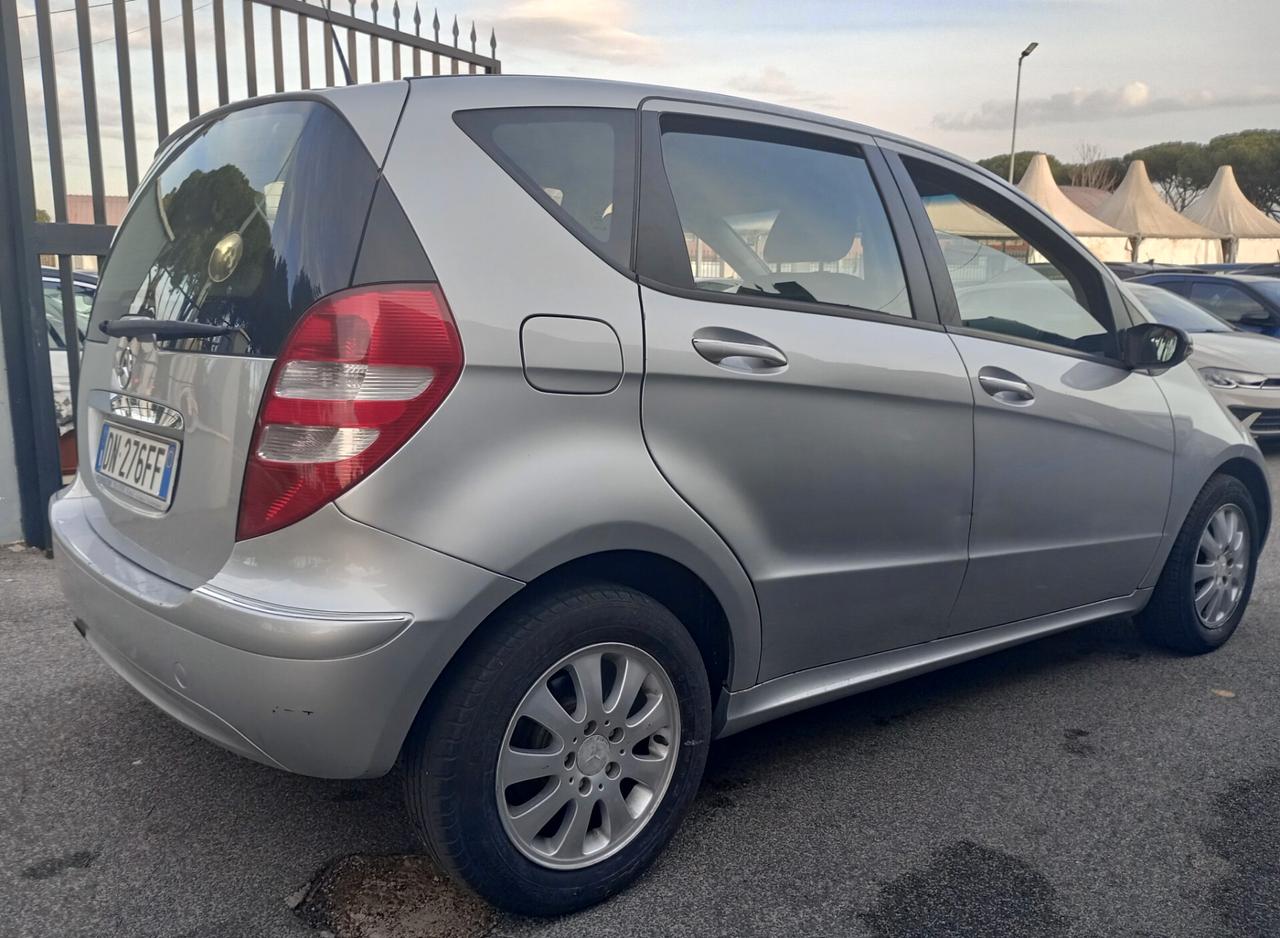 Mercedes-benz A 150 benzina