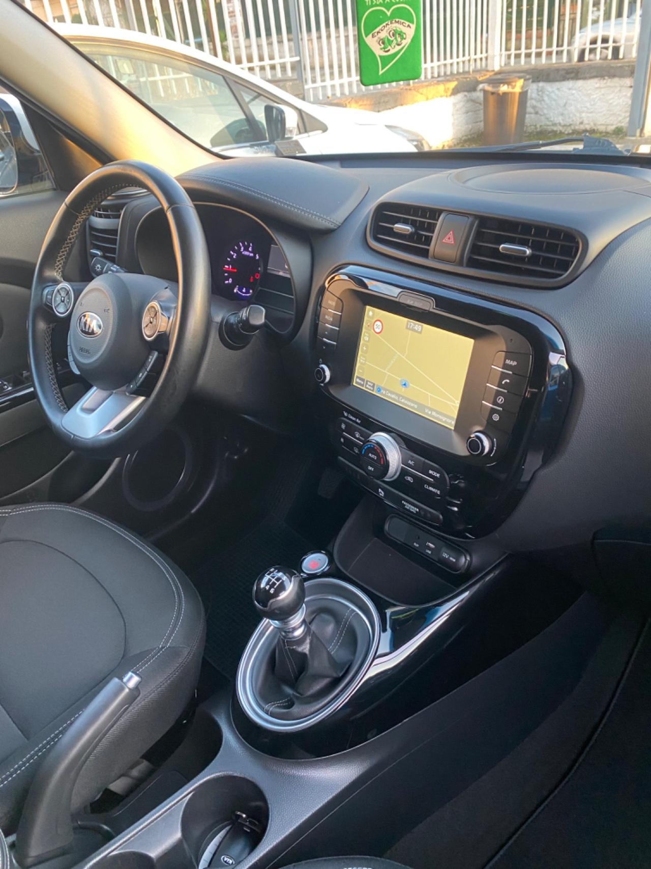 Kia Soul 1.6 CRDi 2017 Full Navi Led