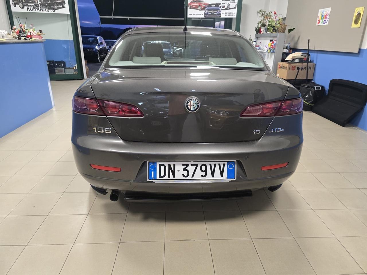 Alfa Romeo 159 1.9 JTDm Distinctive