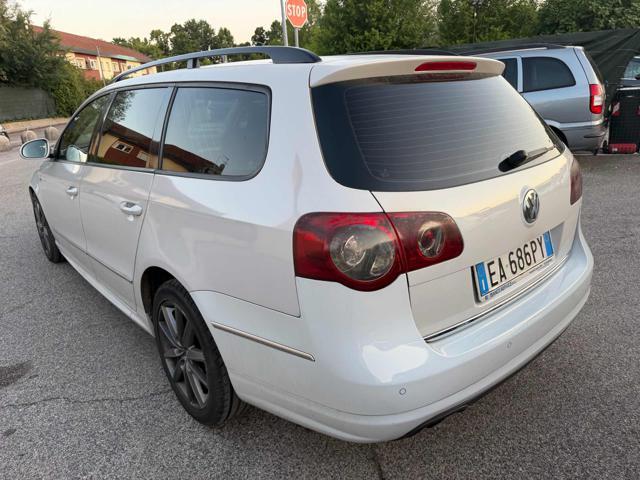 VOLKSWAGEN Passat 2.0 TDI DPF Var. Highline senza lavoro da fare