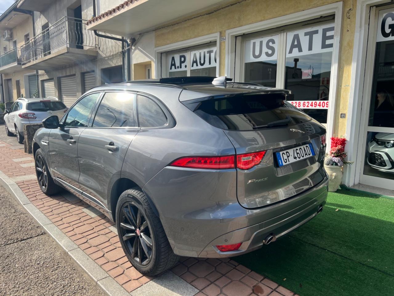 Jaguar F-Pace 2.0 D 240 CV AWD aut. R-Sport