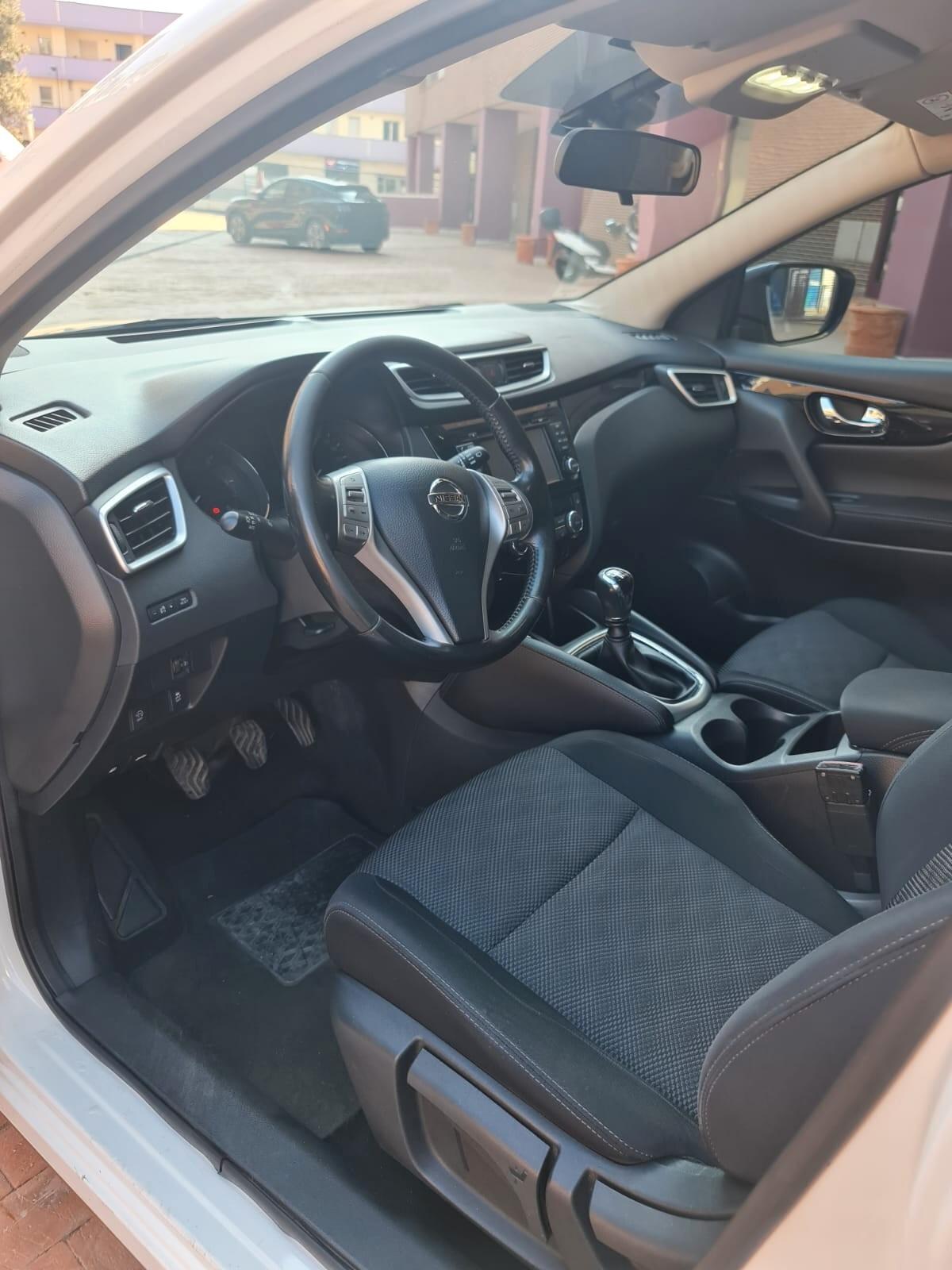 Nissan Qashqai 1.5 dCi Business