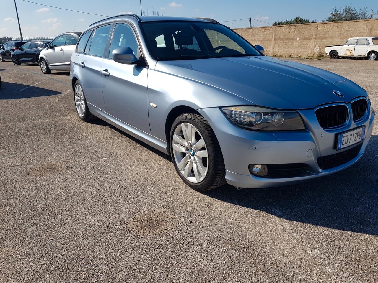 BMW 318d 2.0 143CV cat Touring Futura