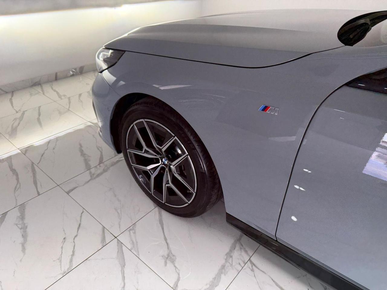 BMW 520D TOURING M-SPORT TETTO PANORAMICO