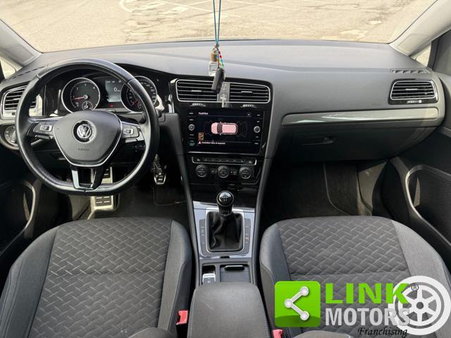 VOLKSWAGEN Golf 7