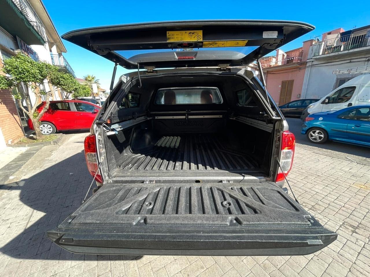 Nissan Navara 2.3 dCi 4WD King Cab N-Connecta HARD TOP