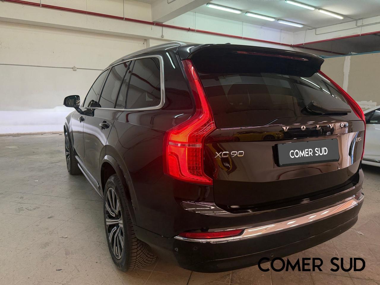 VOLVO XC90 II - XC90 2.0 D5 Momentum awd geartronic