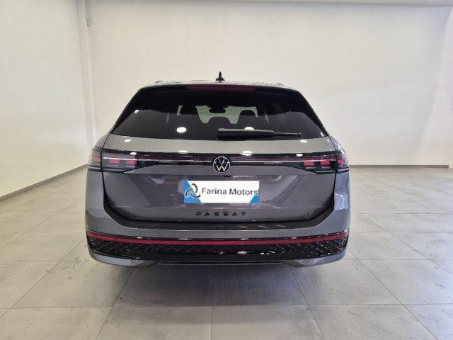 VOLKSWAGEN Passat 2.0 TDI 150 CV SCR DSG R-Line - ACC/Lim - Cam 360