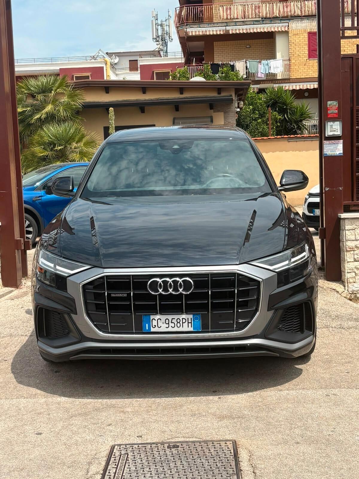 Audi Q8 SQ8 TDI quattro tiptronic