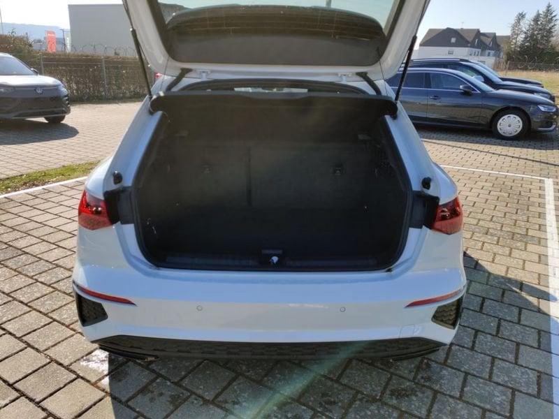 Audi A3 A3 SPB 35 TFSI S tronic S line edition Black Pack 18" Camera Cockpit