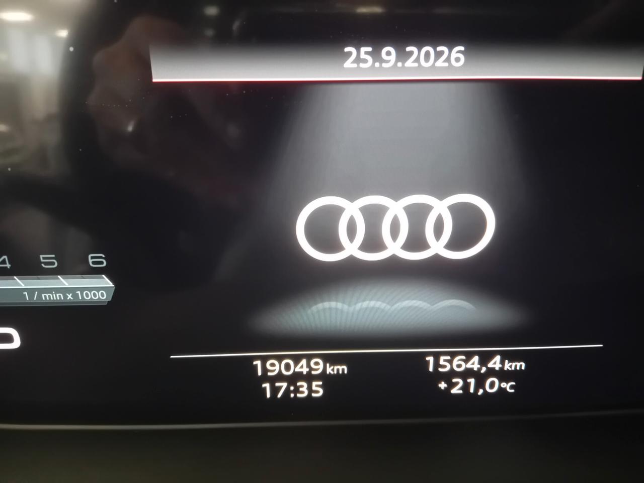 Audi Q5 40 TDI 204 CV quattro S tronic Identity Black