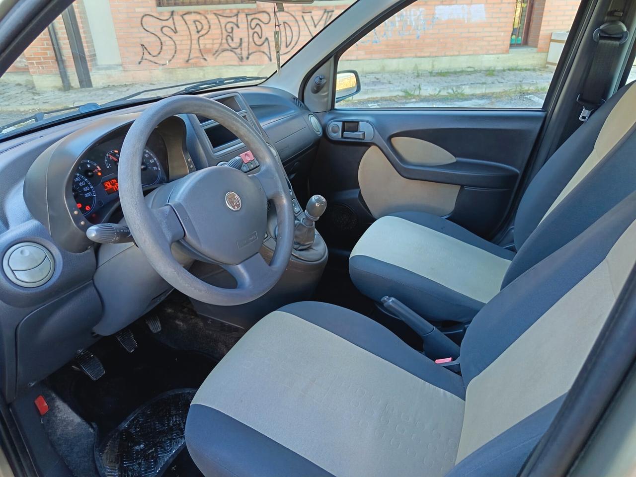 Fiat Panda 1.2 NEOPATENTATI ARIACONDIZ. SALVOSTERZO.