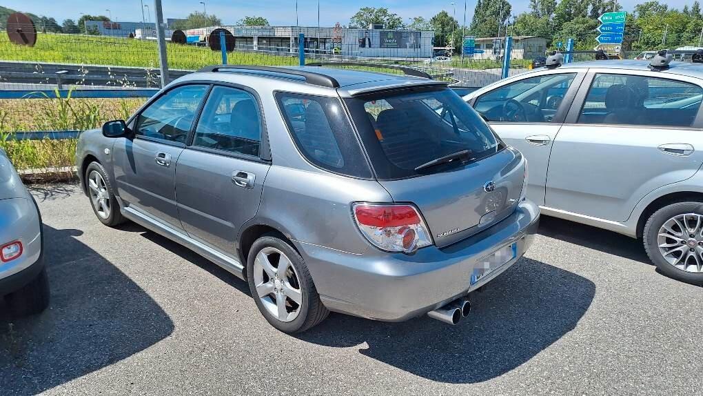 Subaru Impreza 2.0 SW 4X4 GANCIO TRAINO