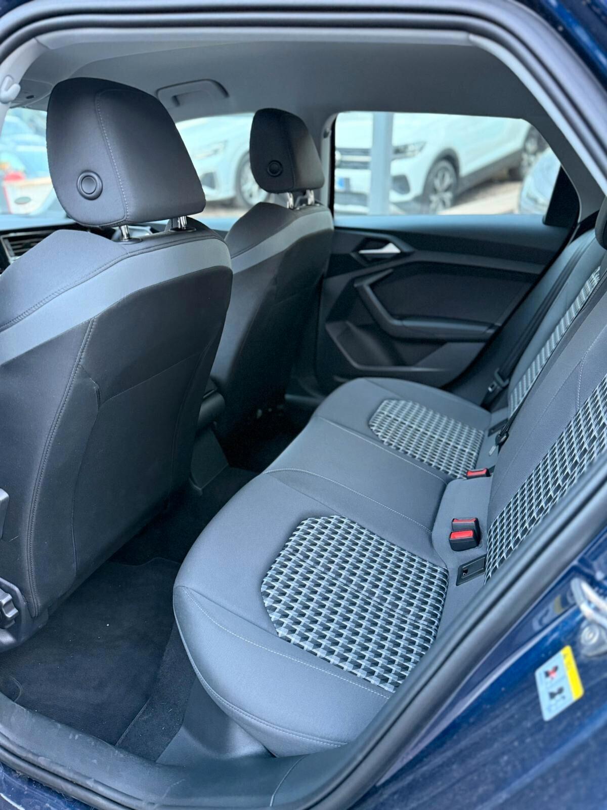 Audi A1 allstreet 30 TFSI S tronic Business