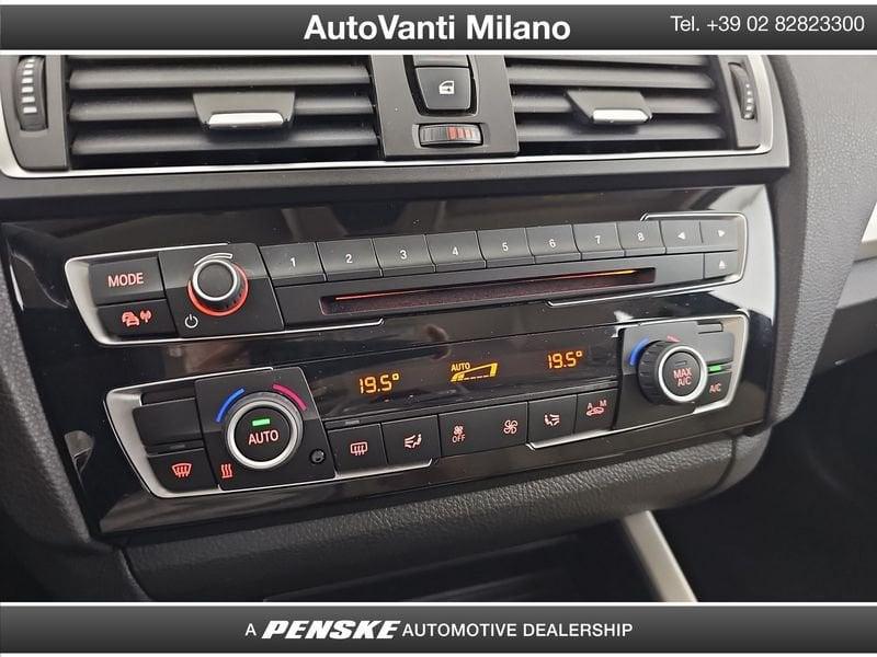 BMW Serie 1 120d xDrive 5p. Advantage