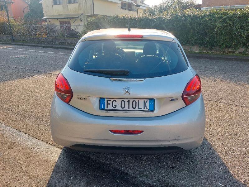 Peugeot 208 PureTech 82 5 porte Access