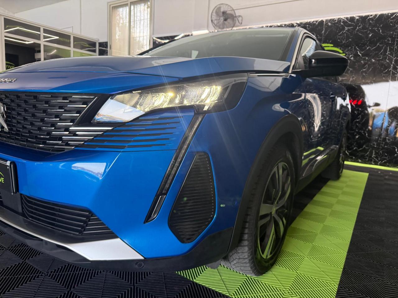 Peugeot 3008 1.5 BlueHDI EAT8 S&S Allure Pack