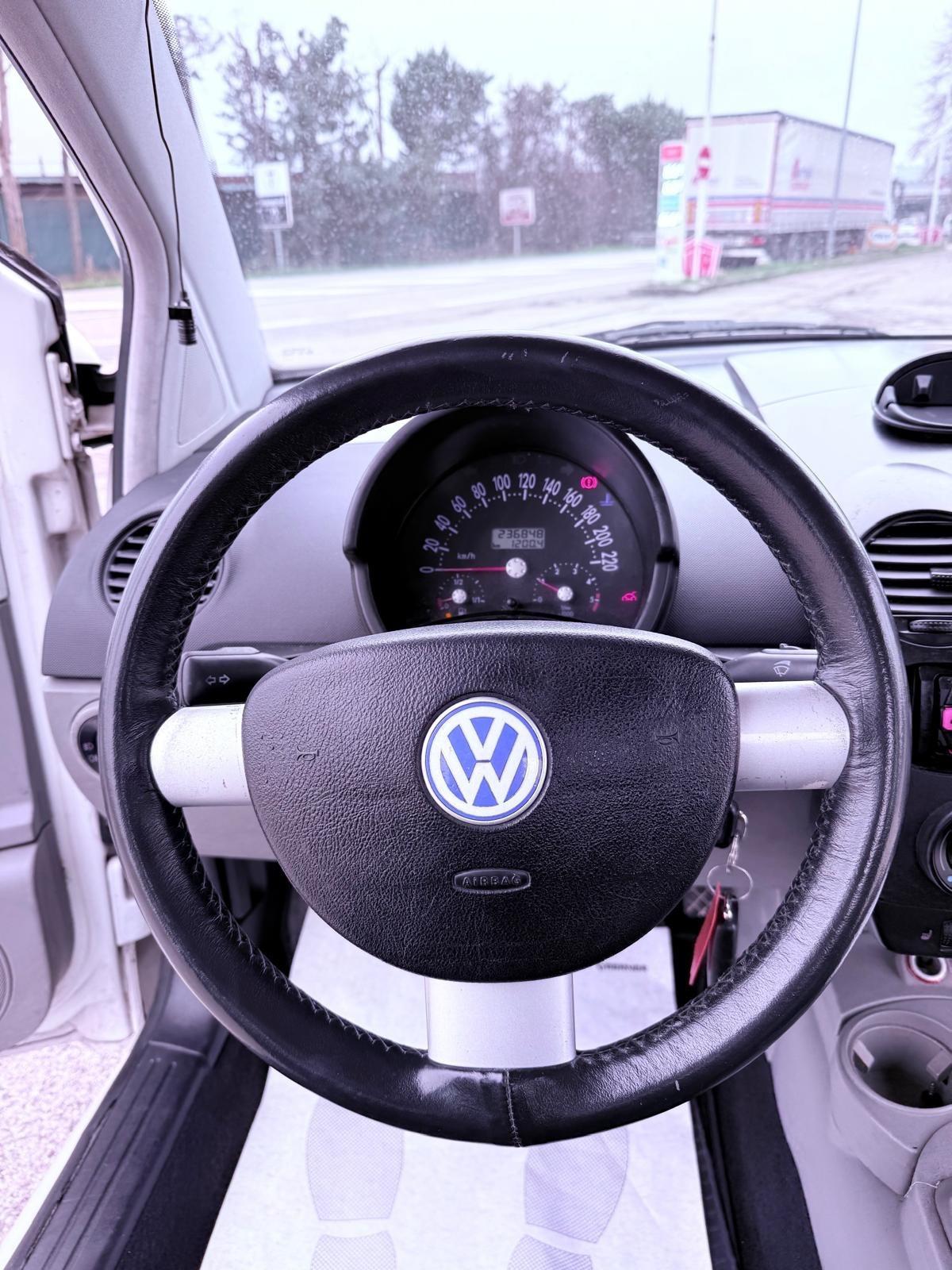 Volkswagen New Beetle 1.9 TDI Ok neopatentati