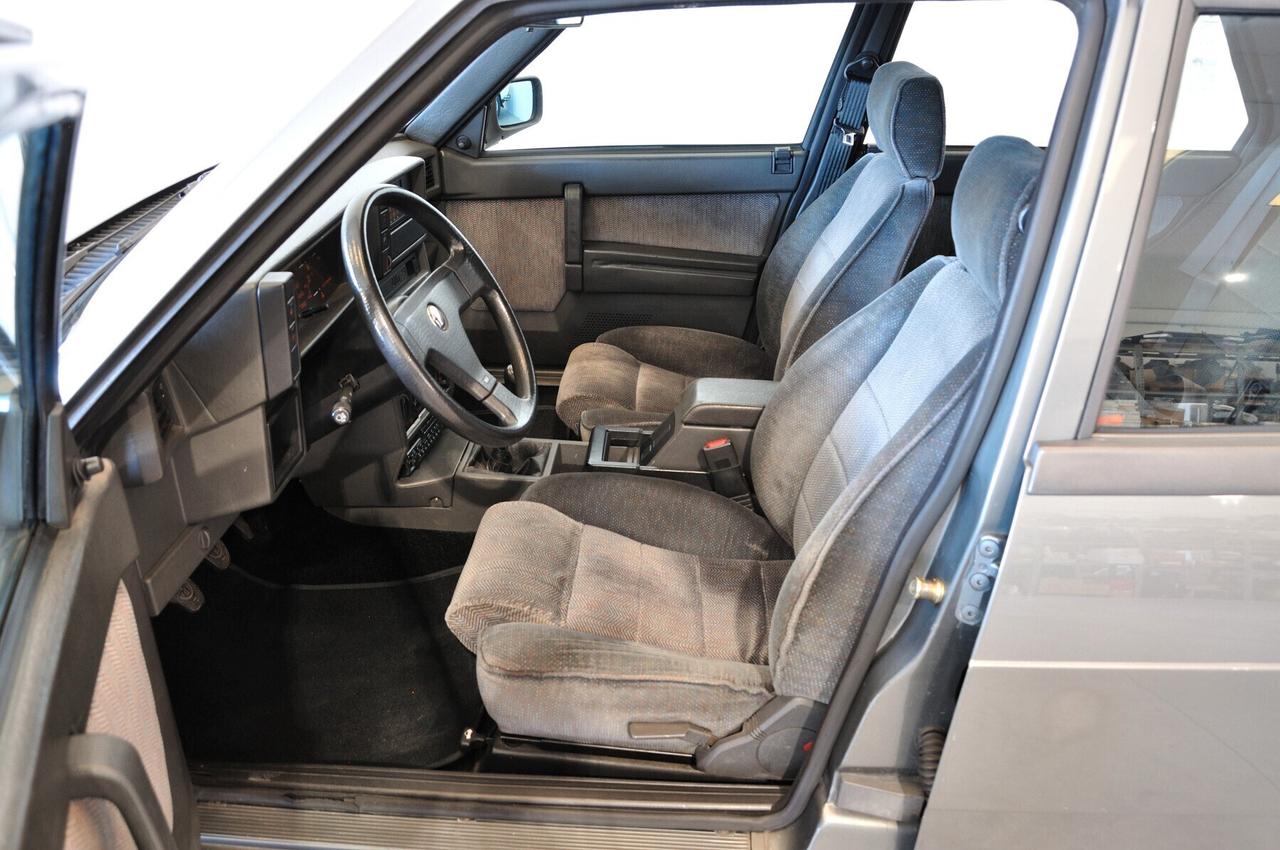 Alfa Romeo 75 2.0i Twin Spark clima 1a serie ASI CRS