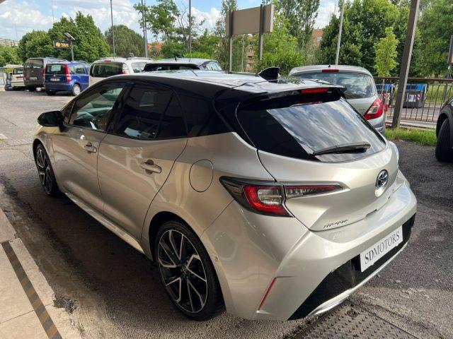 TOYOTA Corolla 2.0 Hybrid MoreBusiness