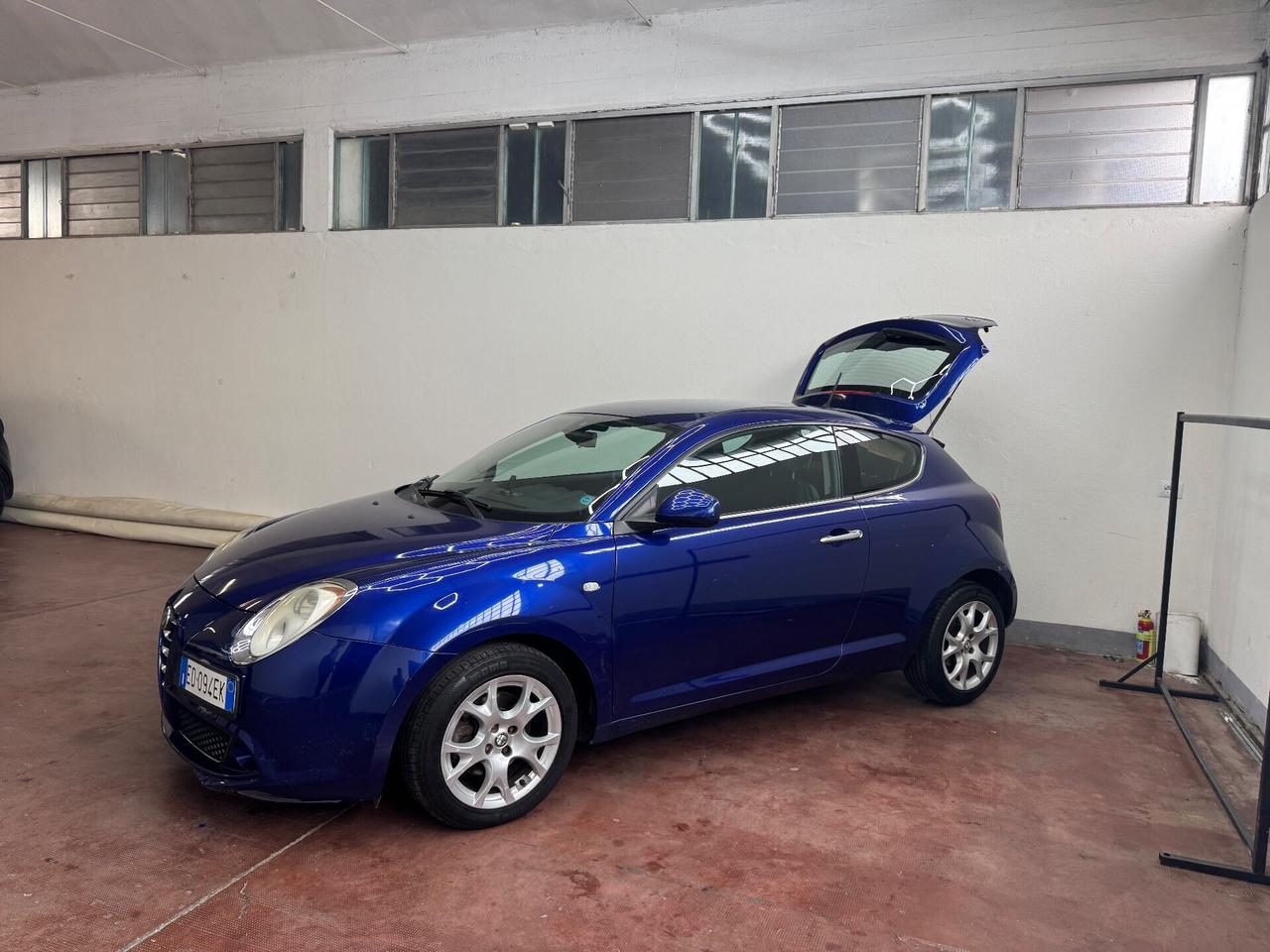 Alfa Romeo MiTo 1.6 JTDm 16V Sport Pack