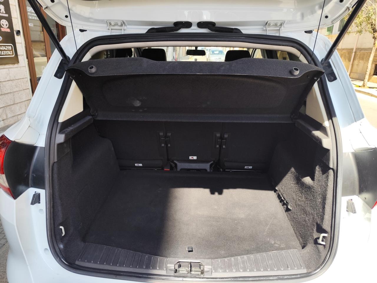 Ford C-Max 1.5 TDCi 120CV DIESEL TITANIUM NAVI