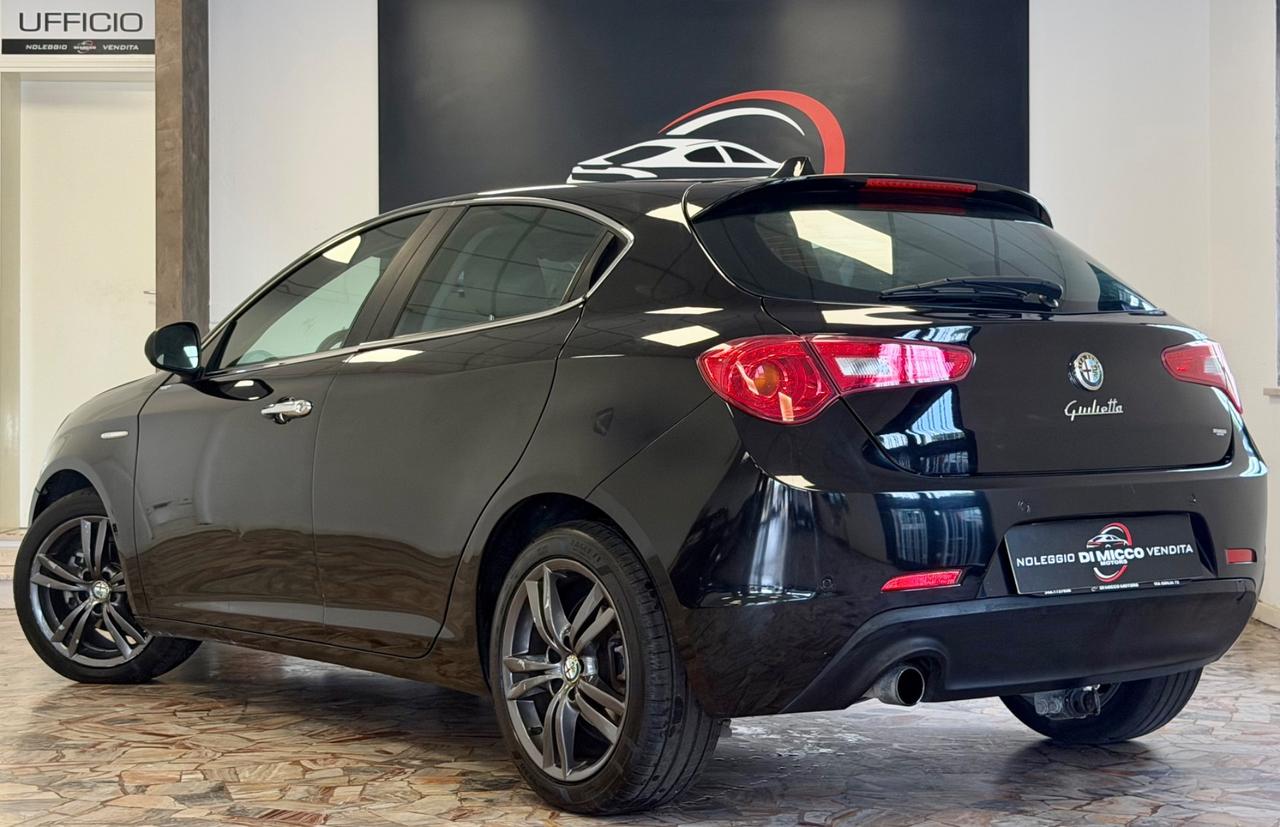 Alfa Romeo Giulietta 1.6 JTDm-2 105 CV Exclusive