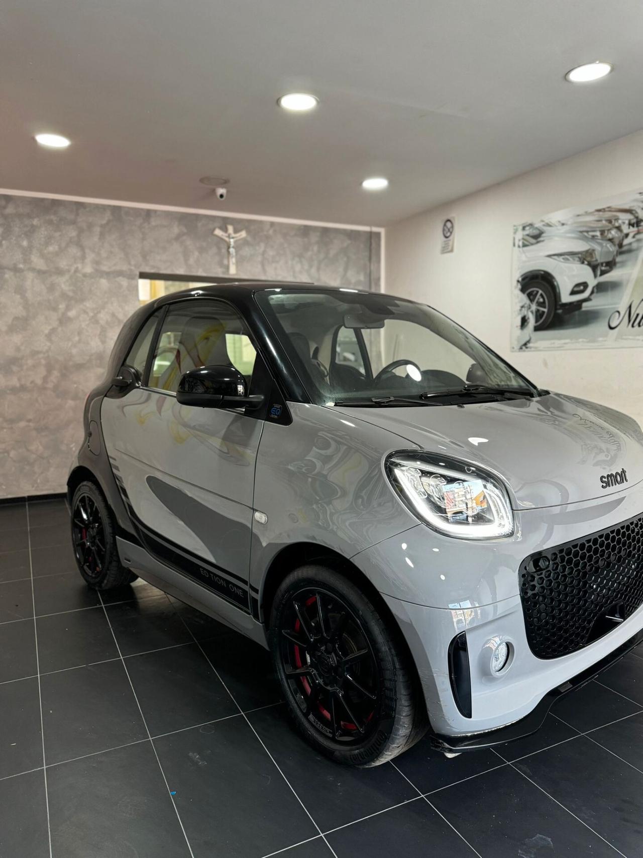 Smart ForTwo EQ Racingrey