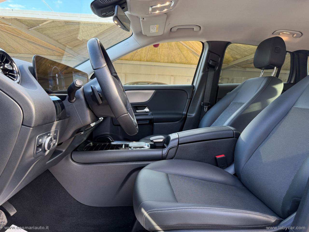 MERCEDES-BENZ GLA 200 d Automatic Business