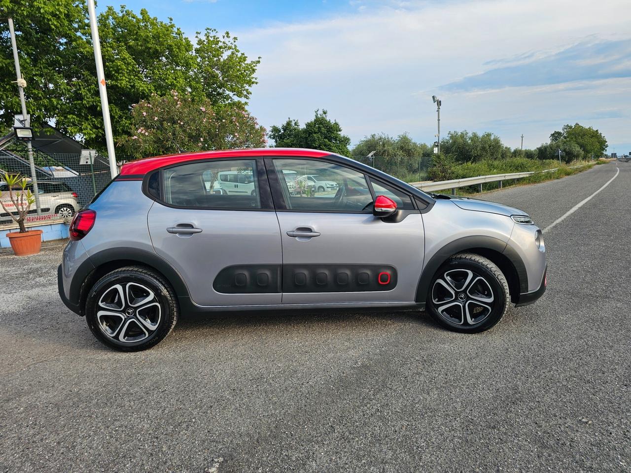 Citroen C3 BlueHDi 100 S&S Shine
