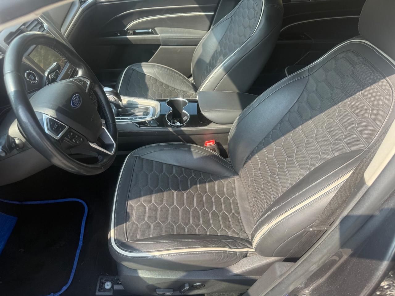 Ford Mondeo Hybrid 2.0 187 CV eCVT 4 porte Vignale