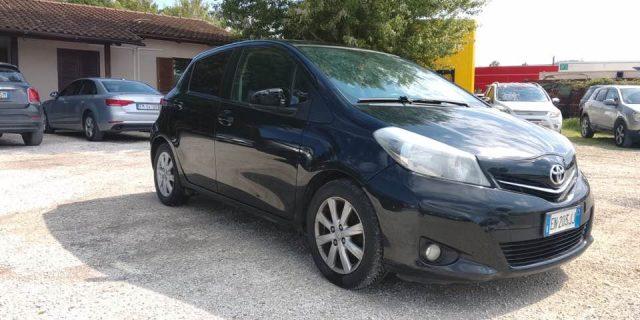 TOYOTA Yaris 1.3 5 porte Lounge GPL