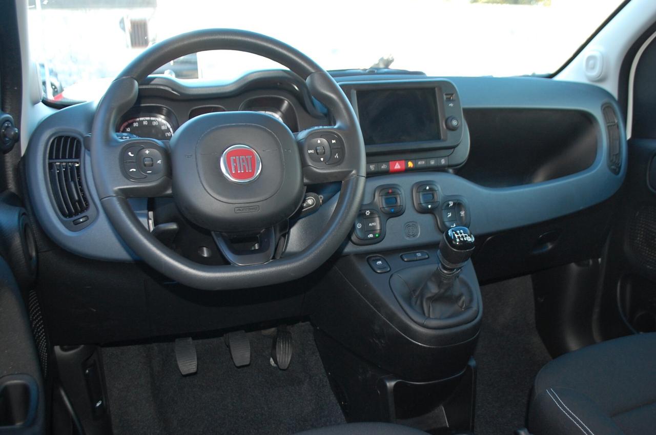 Fiat Panda Cross 1.0 firefly hybrid 70CV S&S Uff Italy USB App