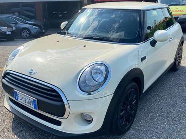 MINI One D Mini IV F55-F56 2014 1.5 Hype 3p