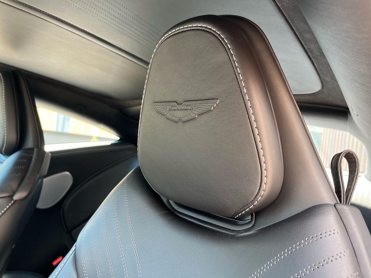 ASTON MARTIN DB11 Coupe 4.0 V8 auto