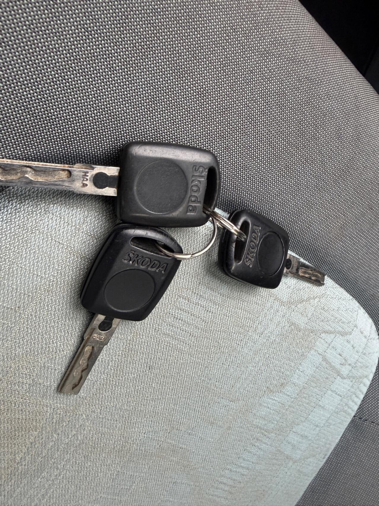 Skoda Fabia 1.4 benzina euro4 neopatentati spaziosoa