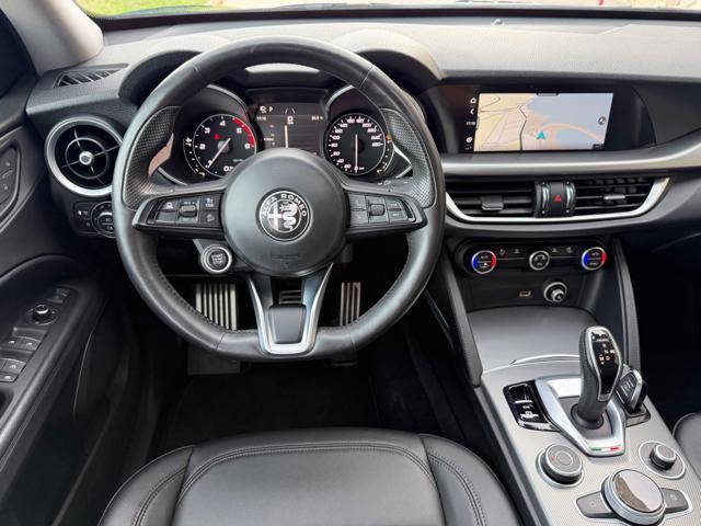ALFA ROMEO Stelvio 190CV Q4 SPRINT+F1+19Y+PINZEGIALLE+VSCURI