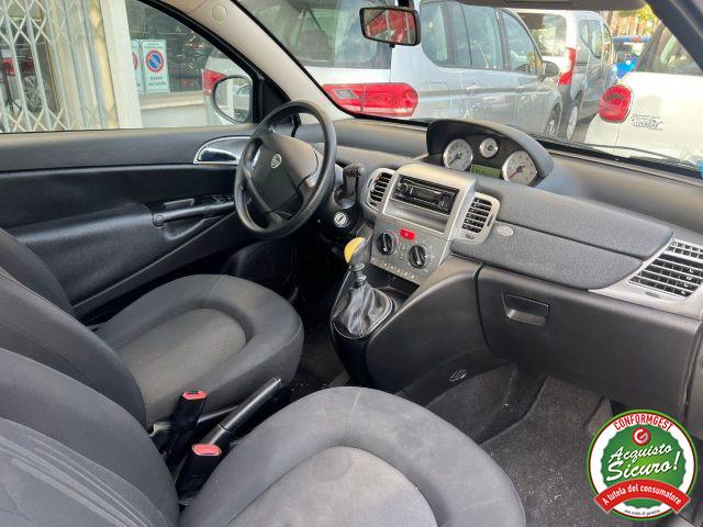 LANCIA Ypsilon 1.2 69 CV Elle