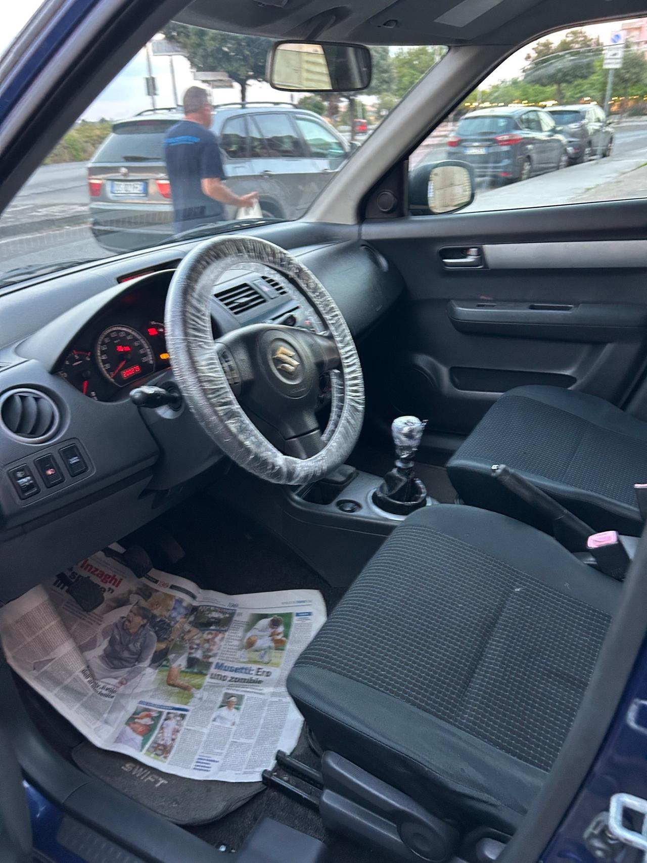 Suzuki Swift 1.3 DDiS 5p. GLX
