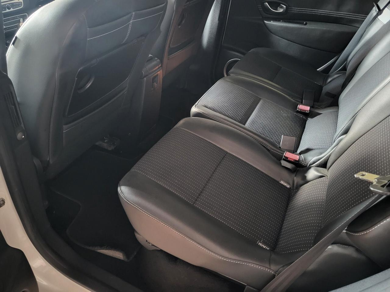 Renault Scenic Scénic X-Mod 1.5 dCi 110CV Luxe