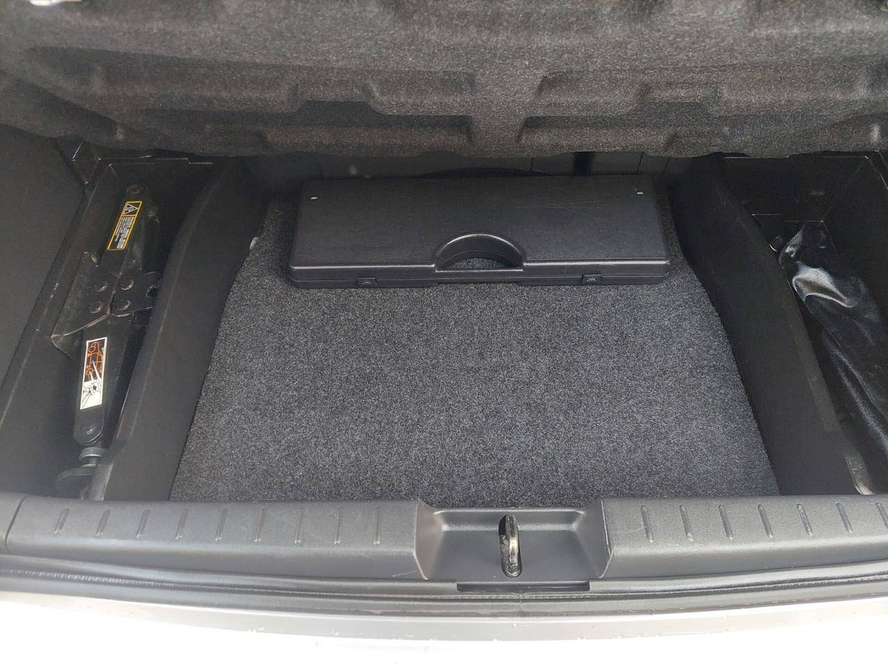 Toyota Yaris 1.0 5 porte Sol PERFETTA 69cv