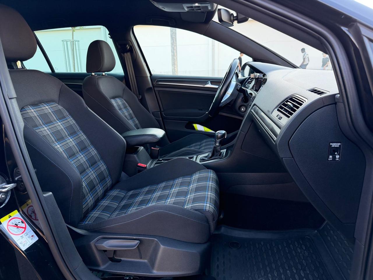 Volkswagen Golf 1.4 TSI GTE PHEV Executive #10313