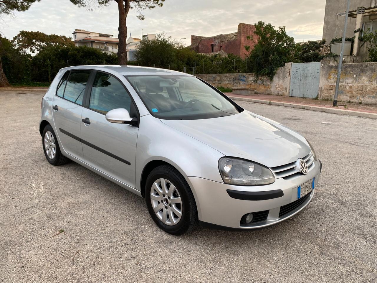 Volkswagen Golf 1.9 TDI 5p. Comfortline